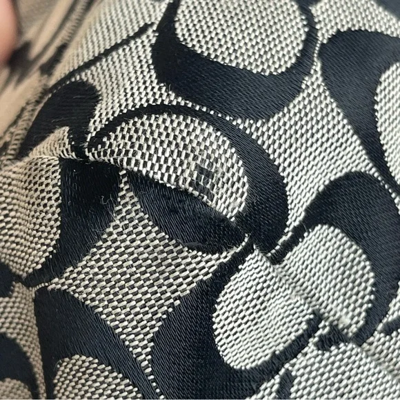 Coach Signature Canvas Leather Medium Tote Shoulder Bag Gray and Black Zip - Picture 12 of 15